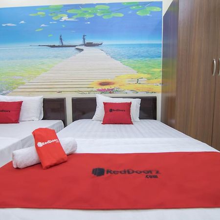 Reddoorz Near Hanoi Railway Station エクステリア 写真